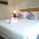 Jukung Guest House